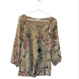 🎊3 FOR $10  BLOUSEOGRAPHY FLORAL BLOUSE SET OF 2 MEDIUM